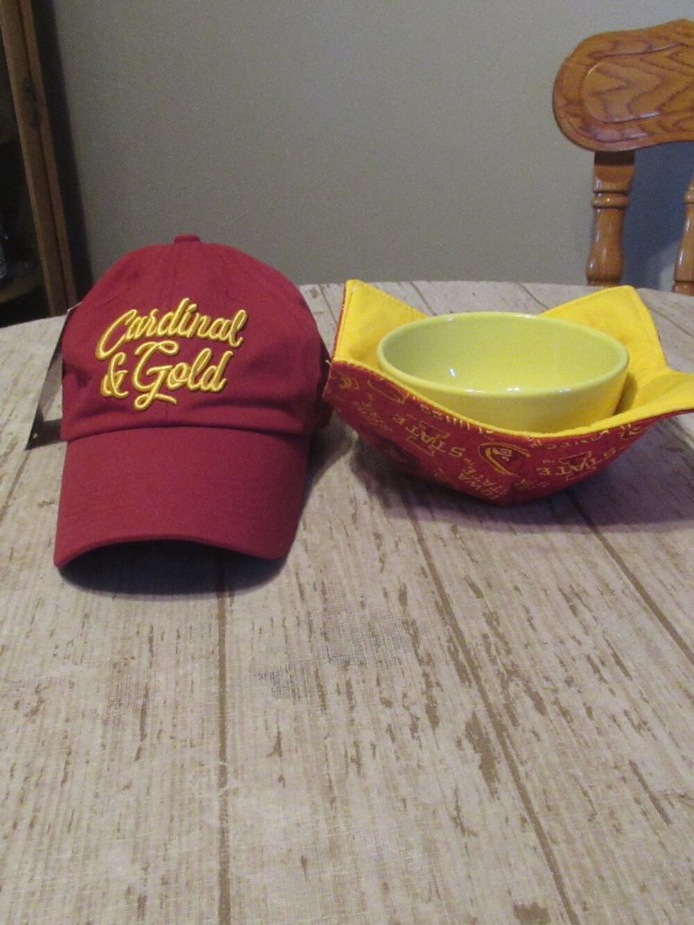 Iowa State Cap & Iowa State Microwavable Bowl Holder